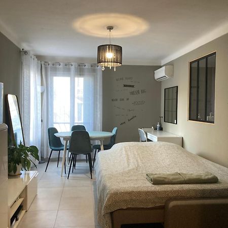 Nice West Cosy Flat Balcony, Near Airport, Train, Beach, Public Transport, Supermarket, Comfortable And Well Equipped Apartment Exterior photo