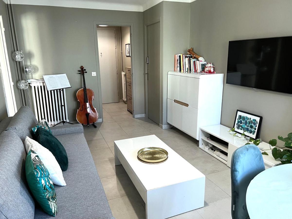 Nice West Cosy Flat Balcony, Near Airport, Train, Beach, Public Transport, Supermarket, Comfortable And Well Equipped Apartment Exterior photo