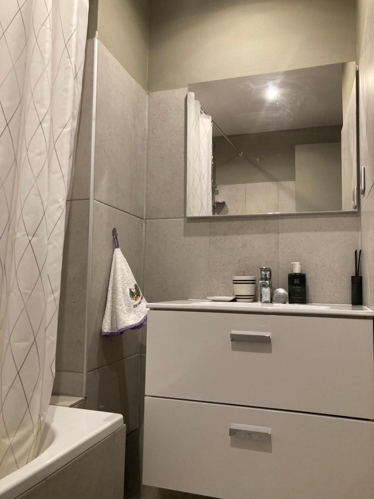 Nice West Cosy Flat Balcony, Near Airport, Train, Beach, Public Transport, Supermarket, Comfortable And Well Equipped Apartment Exterior photo